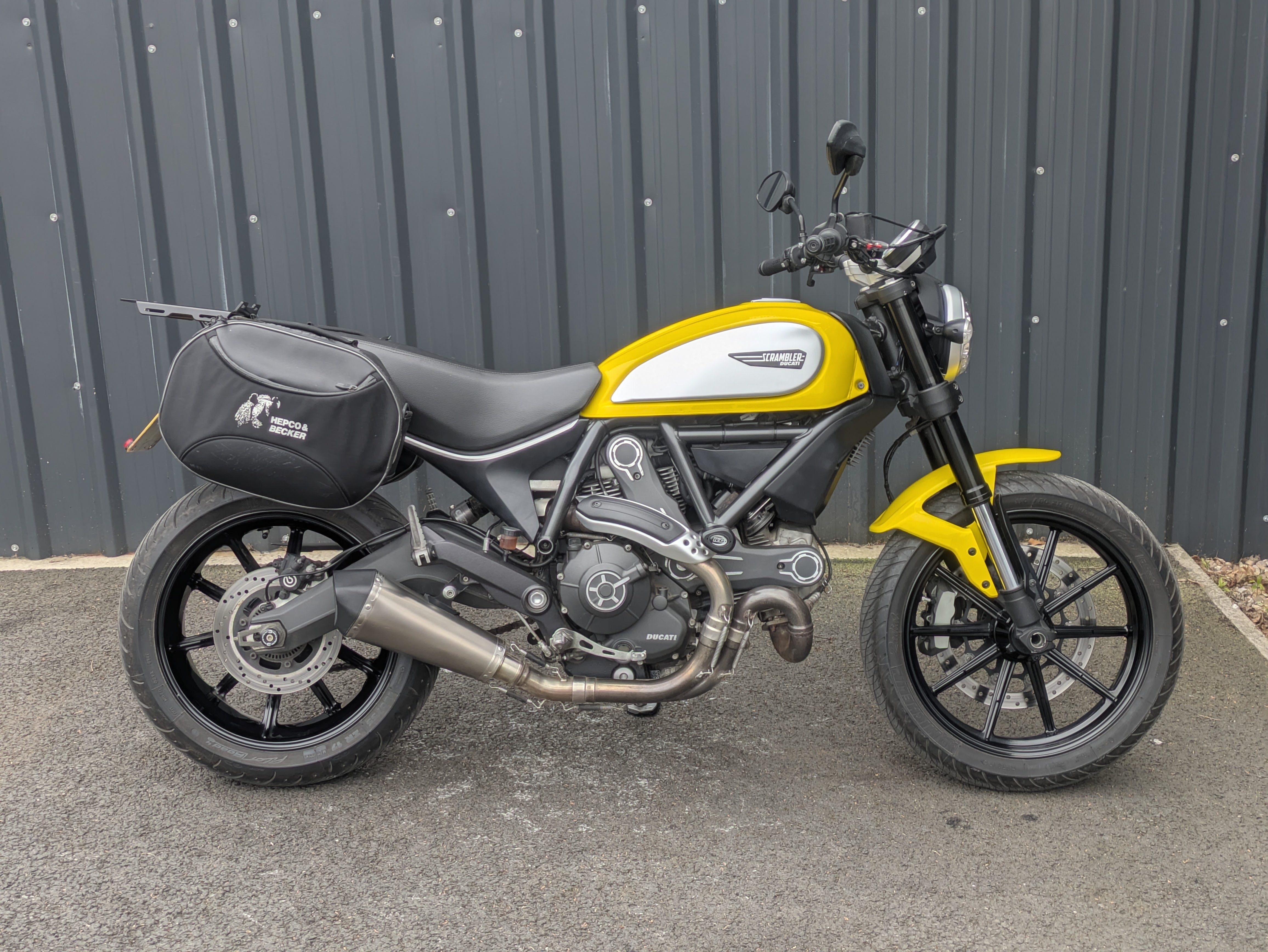 2015 Ducati Scrambler 800